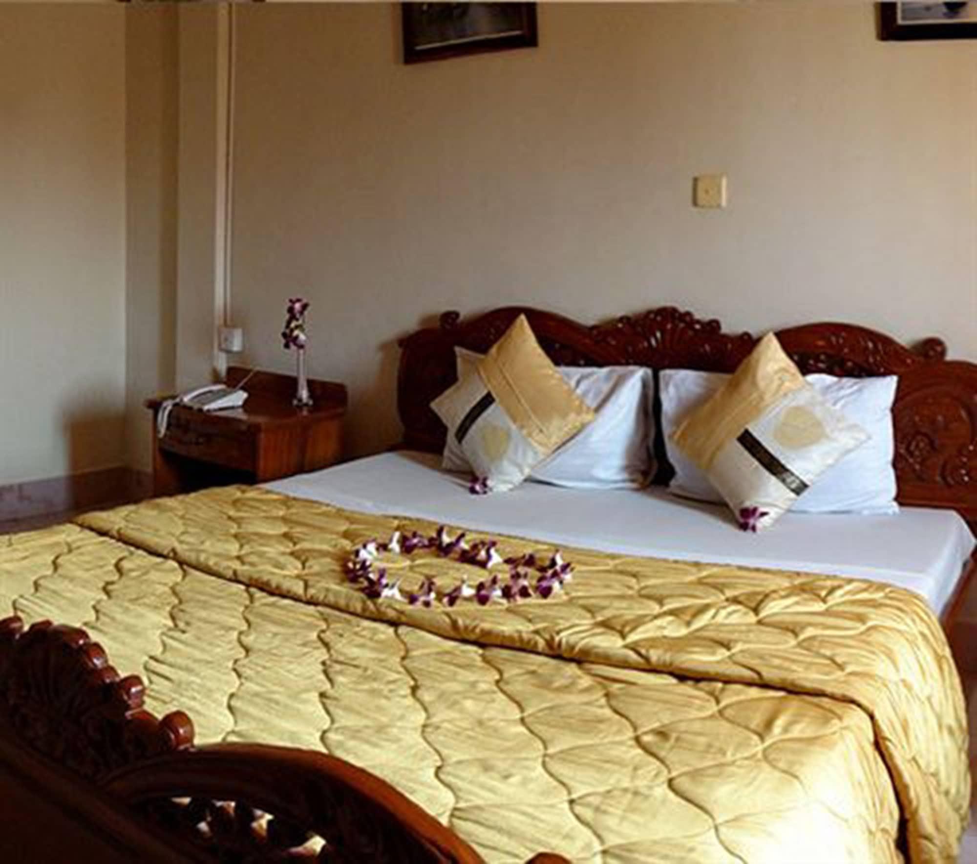 Star Hotel Баттамбанг Экстерьер фото